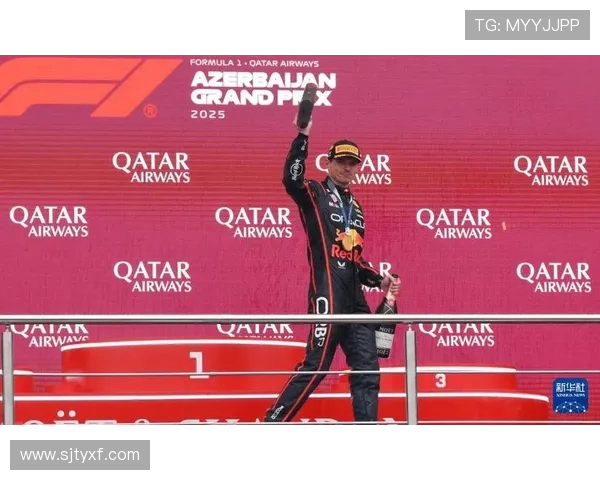 F1赛季激烈角逐汉密尔顿再度夺冠红牛车队表现亮眼维斯塔潘继续领跑积分榜 F1赛季激烈角逐汉密尔顿再度夺冠红牛车队表现亮眼维斯塔潘继续领跑积分榜