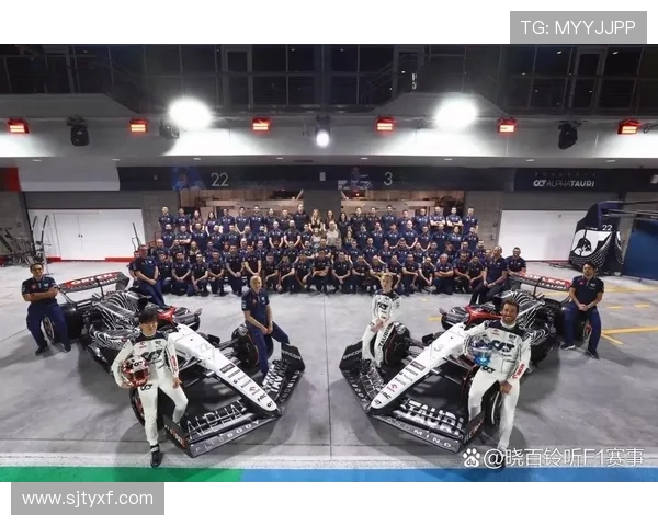 F1赛季前瞻:各车队阵容调整与新规则挑战引发广泛关注 F1赛季前瞻:各车队阵容调整与新规则挑战引发广泛关注