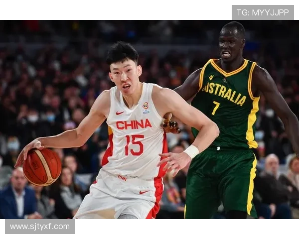 中国篮球世界杯备战进入冲刺阶段 球员状态调整成关键焦点 中国篮球世界杯备战进入冲刺阶段 球员状态调整成关键焦点