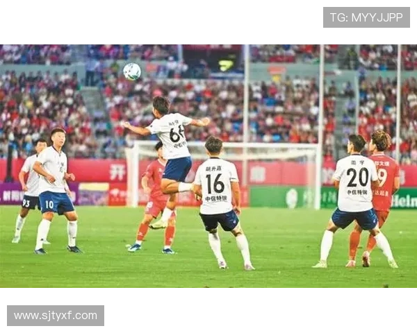 中国足球队战胜强敌,成功晋级世界杯预选赛决赛圈,球迷热情高涨 中国足球队战胜强敌,成功晋级世界杯预选赛决赛圈,球迷热情高涨