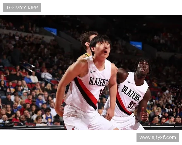 NBA季中赛激战正酣多支强队爆冷搅动联盟最新格局走势引发热议