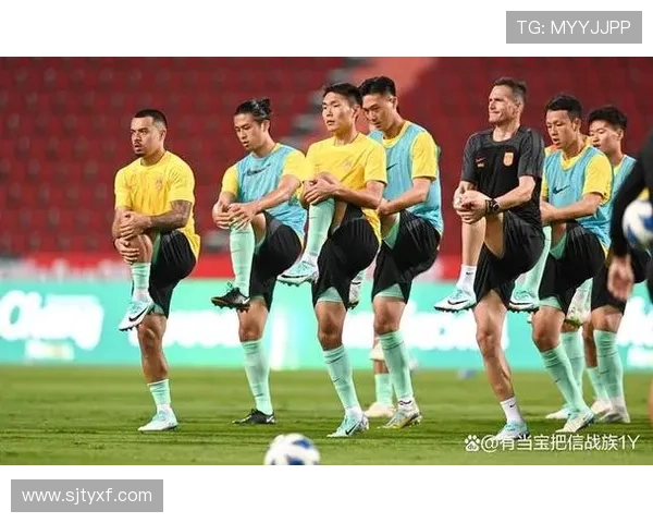 世界杯预选赛激战正酣 中国队迎战韩国队全力争取出线机会