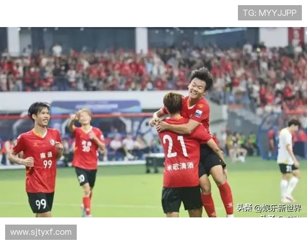 国家队新帅亮相联赛焦点战引爆球迷期待与改革信号全面升级阵容备战大赛