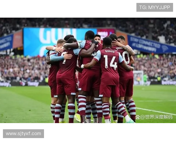 西汉姆联队迎来新赛季挑战 确定首轮阵容与目标展望 西汉姆联队迎来新赛季挑战 确定首轮阵容与目标展望