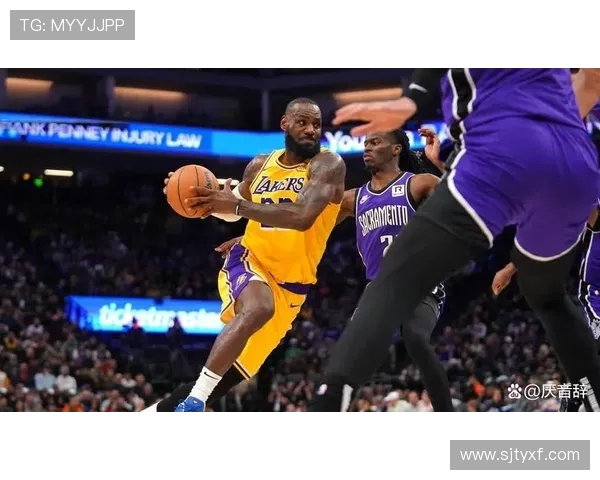 詹姆斯复出带领湖人迎战勇士，浓眉状态回暖助力球队胜利